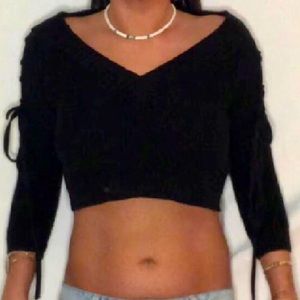 Black Sweater Crop Top Long Sleeve with ties